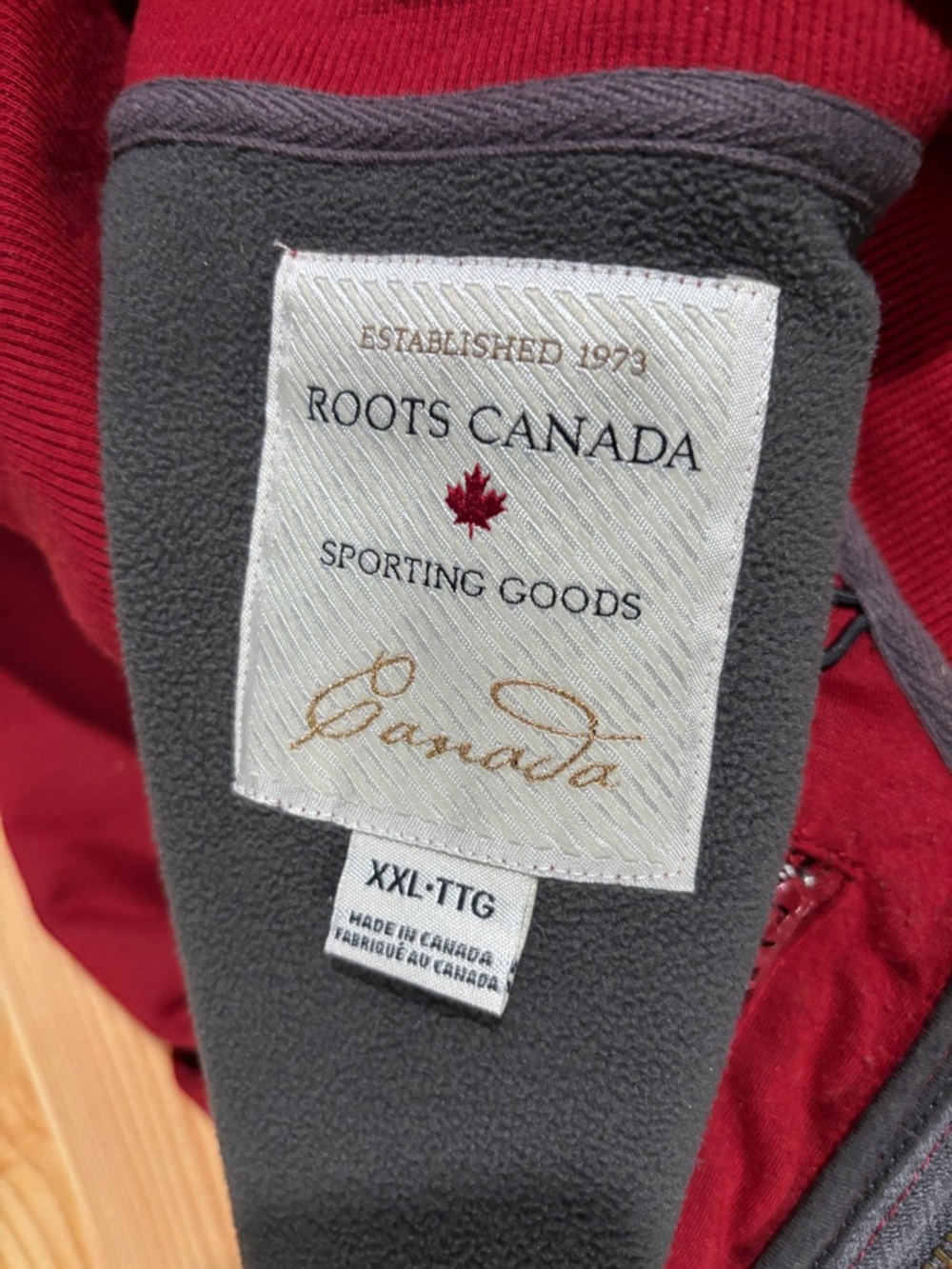 Roots Team Canada Red Zip Sweater with Gray Trim - Picture 5 of 9